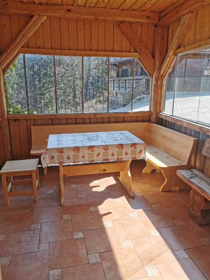 Apartma Brest Gornji Grad Esterno foto